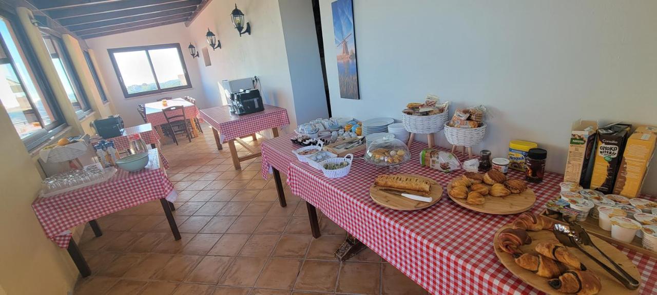 La Terrazza Motta Bed & Breakfast Atri Luaran gambar