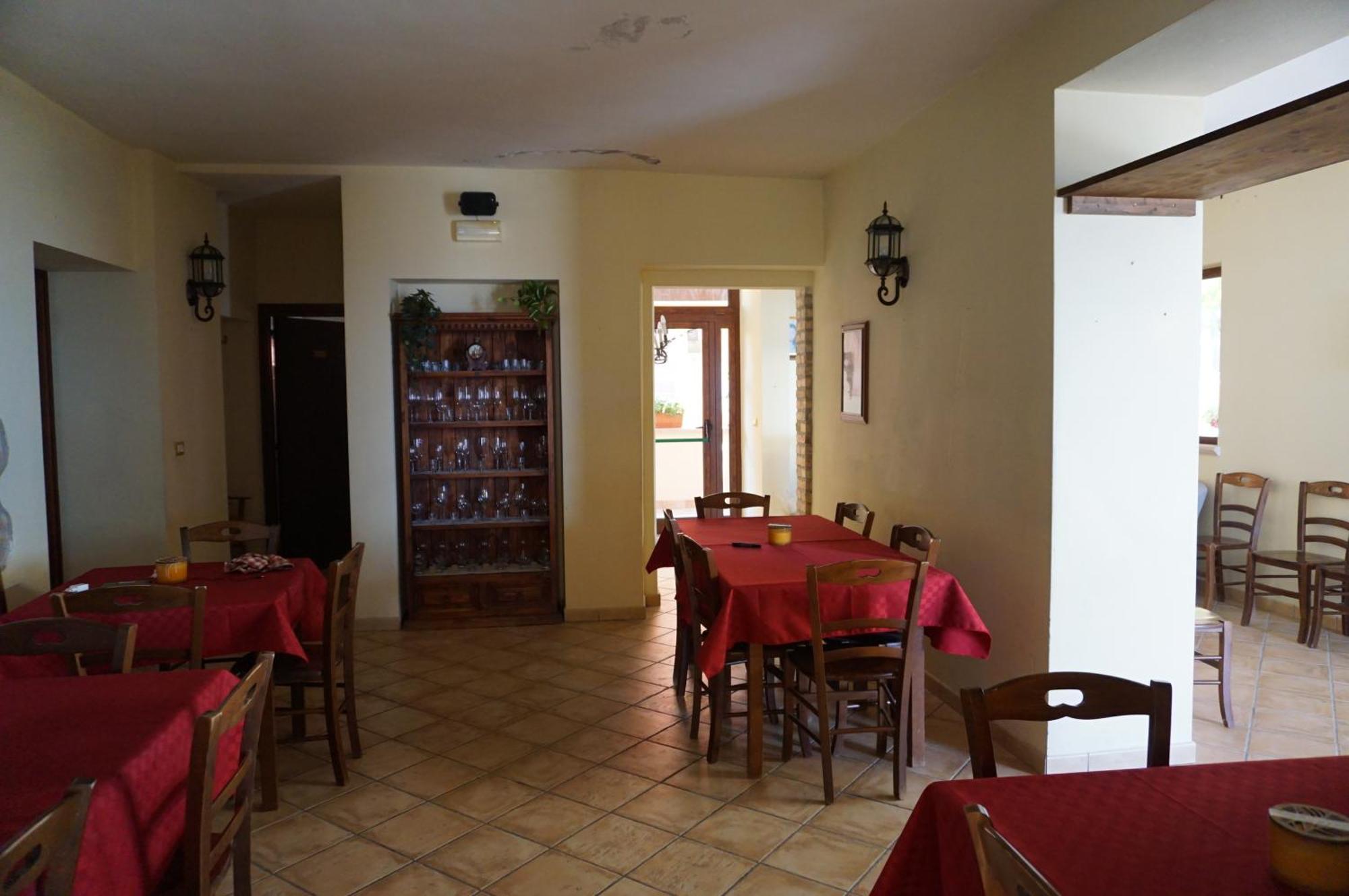 La Terrazza Motta Bed & Breakfast Atri Luaran gambar