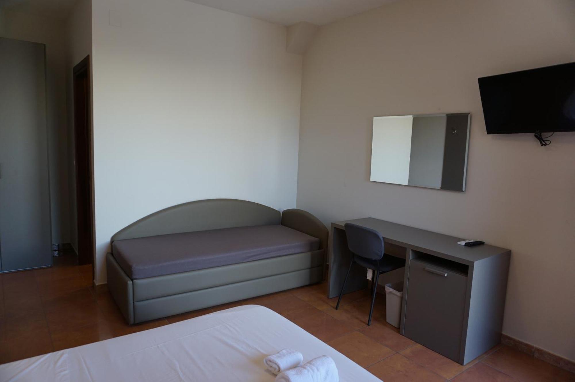 La Terrazza Motta Bed & Breakfast Atri Luaran gambar